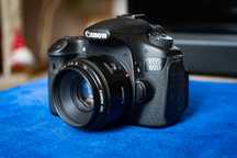 Canon 60D + Canon EF50 1.8 II хорошее состояние. Небольшой пробег