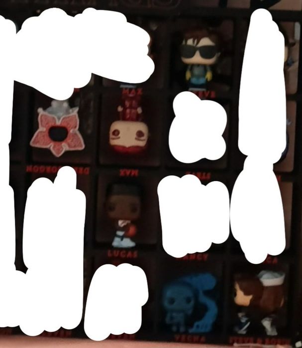 Bonecos Stranger things kinder joy