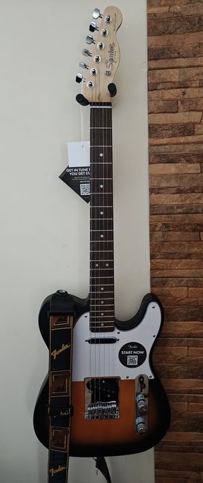 Squyer Fender Debut Collection Guitarra elétrica Telecaster sunburst