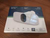 Arlo Pro 3 Floodlight Camera - Wireless Security, 2K Video & HDR