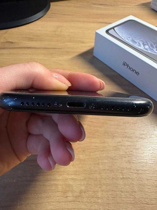 Czarny Iphone XR Wymieniony ekran