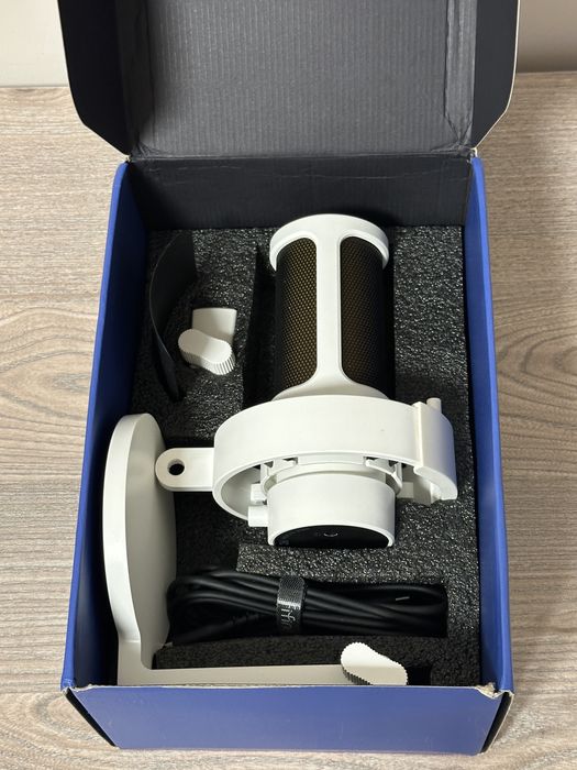 Микрофон fifine A8 white