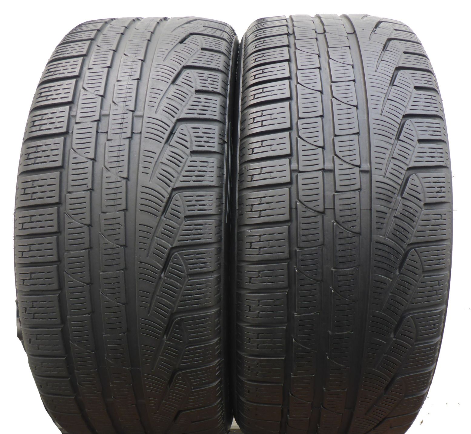 235/40/19 PIRELLI 235/40R19 96W XL Winter 270 Serie II Zima 5.2-6.2mm
