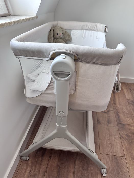 Dostawka z kołyską Lionelo Leonie Plus