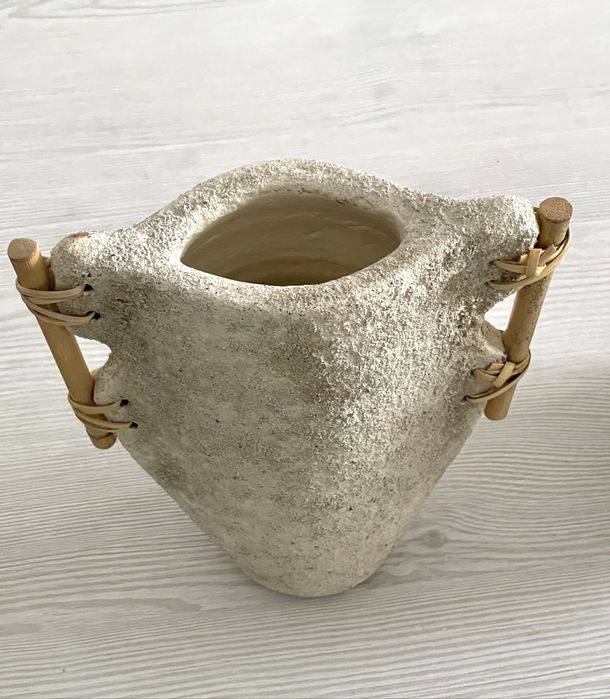 Zestaw 2 dekoracyjnych wazonów/doniczek w stylu wabi-sabi