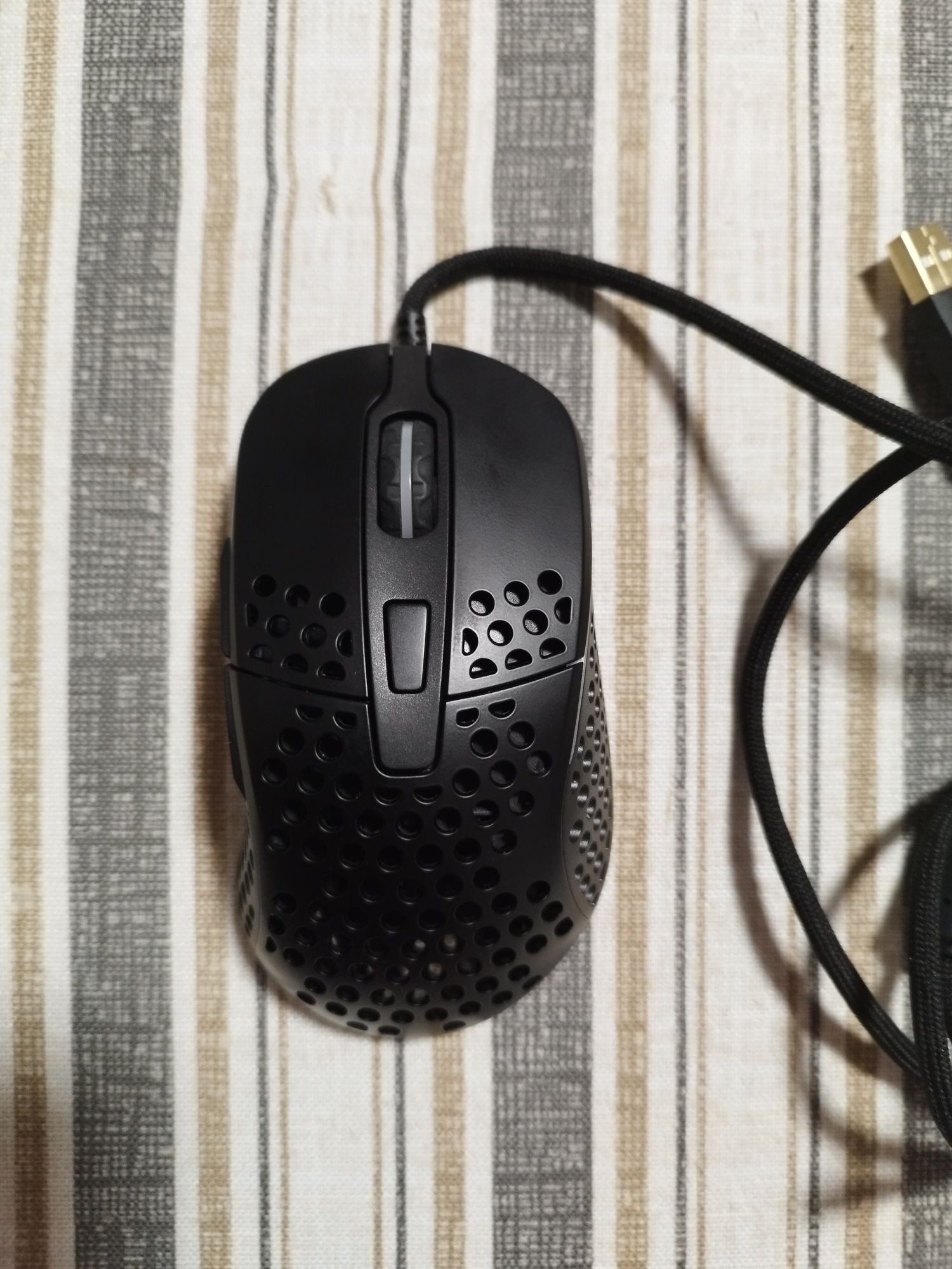 Rato M4 - marca Xtrfy