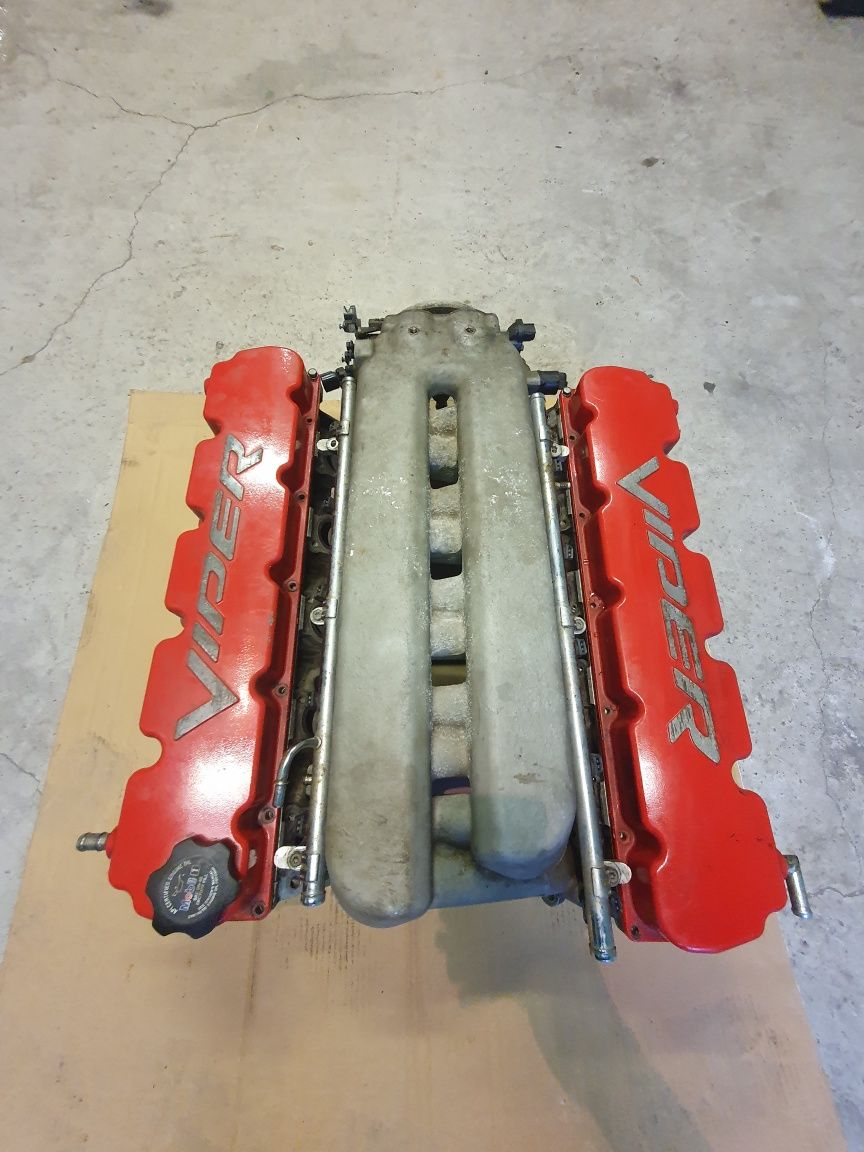 Головки блока (ГБЦ) dodge srt10