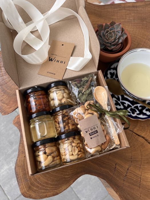 Новорічний подарунок| корпоративні подарунки