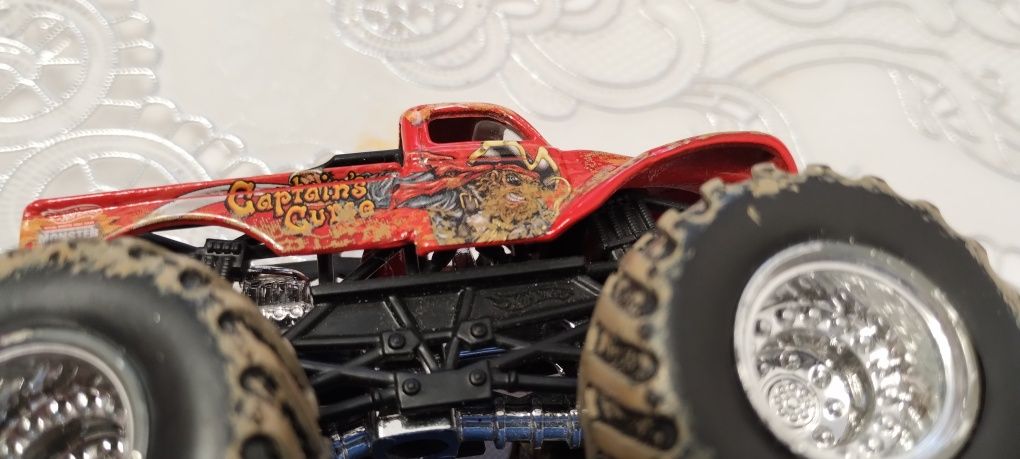 2007 Hot Wheels Monster Jam: Captain's Curse 1/64 Monster z 2007 r