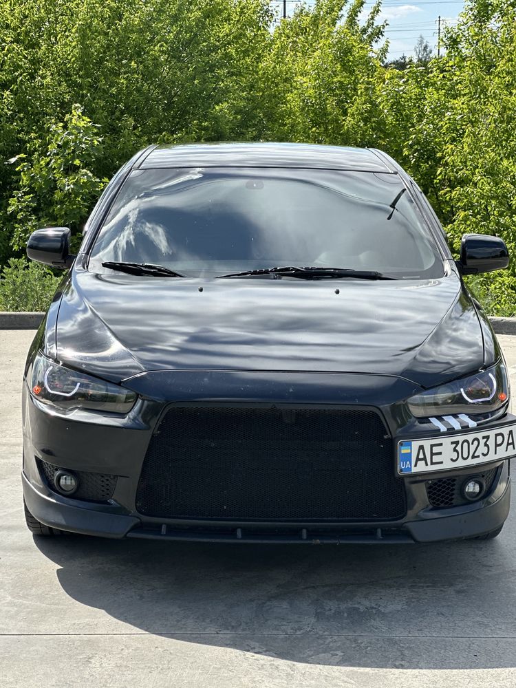 Mitsubishi Lancer 10