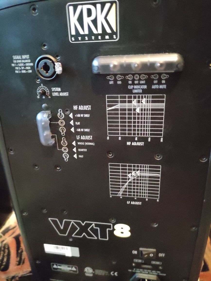 Monitory KRK VXT 8. F-a vat.