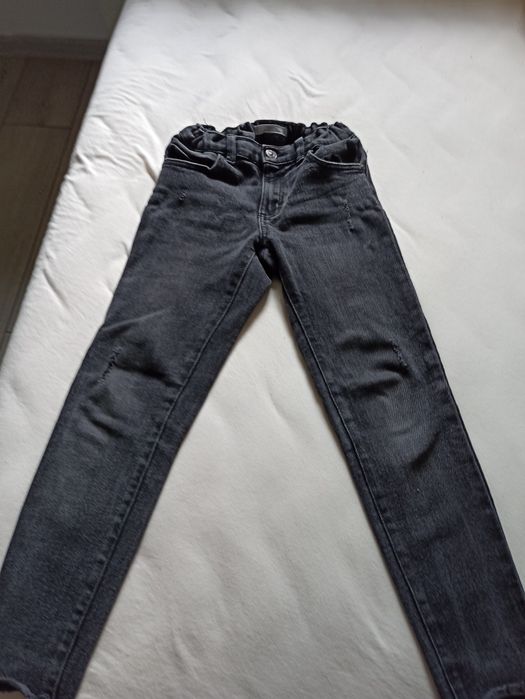 Spodnie z przetarcia mi dla blizniaczek reserved