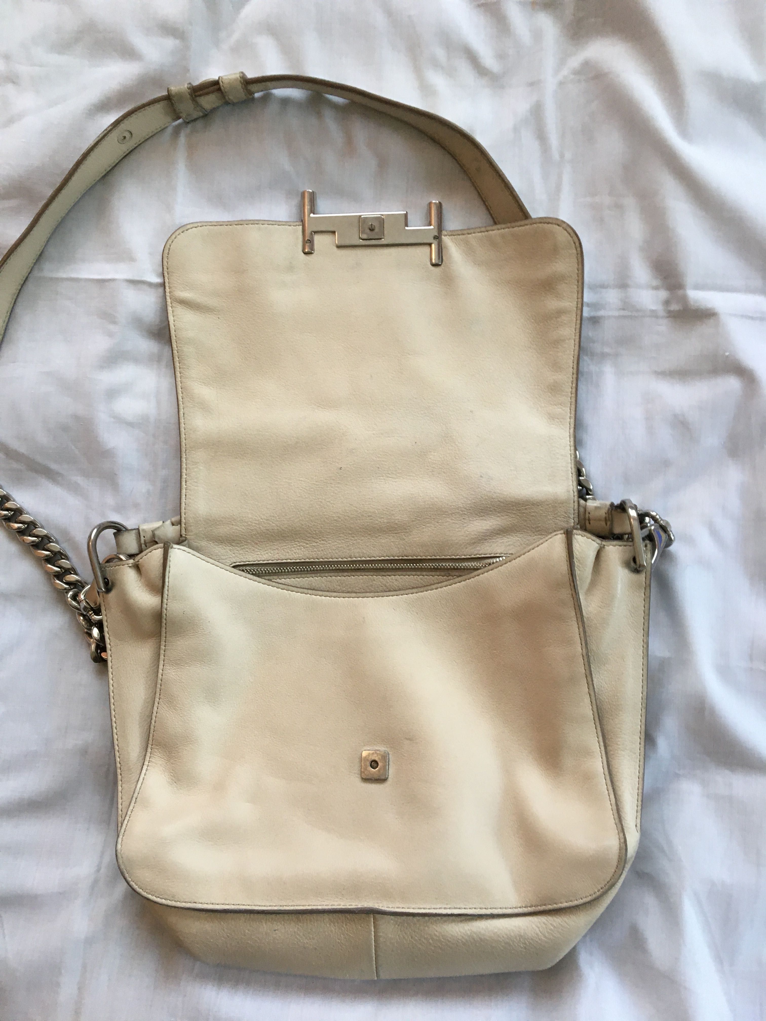 Tod’s, tods, torebka listonoszka , skóra naturalna, ecru