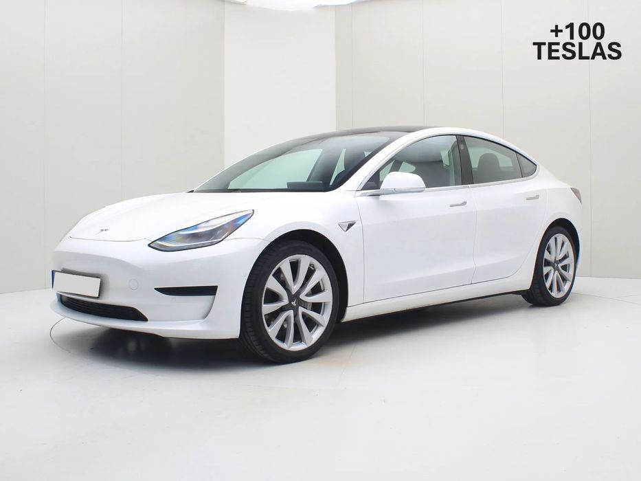 Tesla Model 3 Standard Range Plus RWD