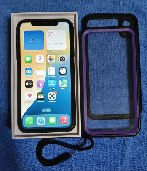 iPhone XR  256 gb на 2 сім карти
