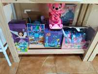 Conjunto de brinquedos novos