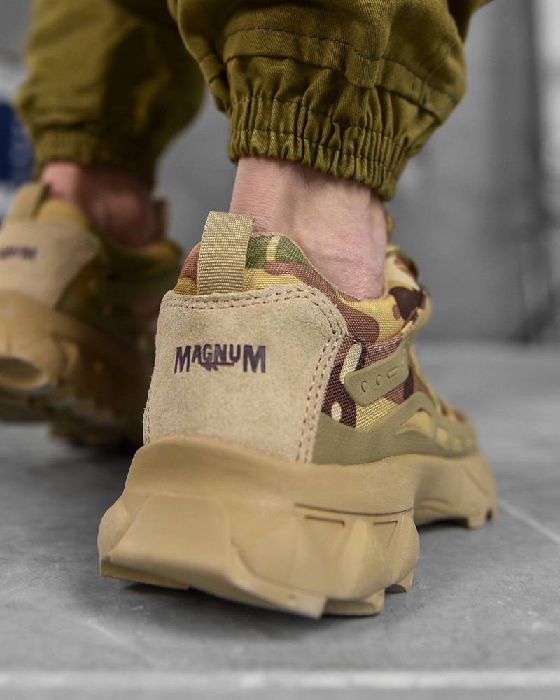 Тактичні кросівки Magnum