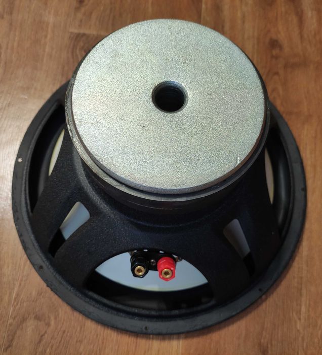 Акустика динамик сабвуфер Infinity  Reference Series 12 RMS 300 Вт.