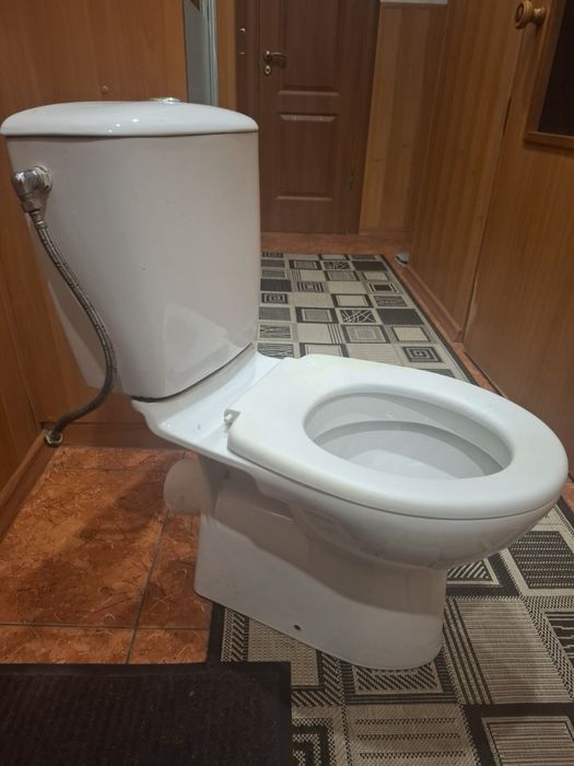 Продам унитаз б/у