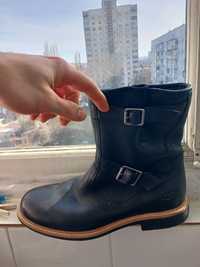 Кожаные сапоги UGG