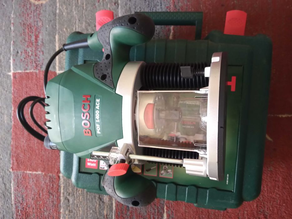 Frezarka BOSCH POF 1400 ACE electronic