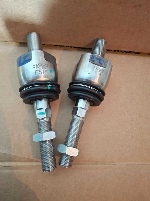 насос паливний RE571640 John Deere