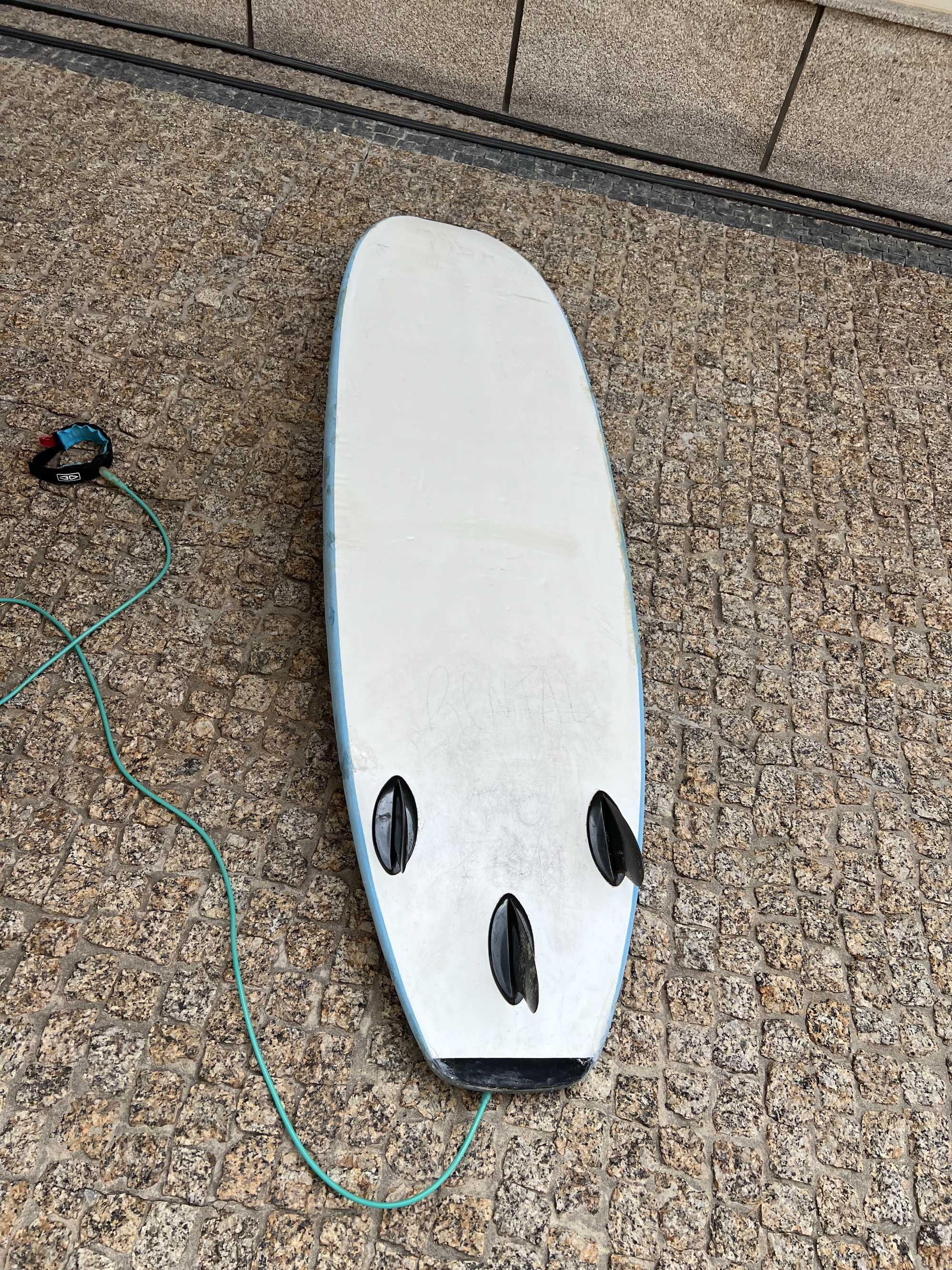 prancha surf ocean & earth
