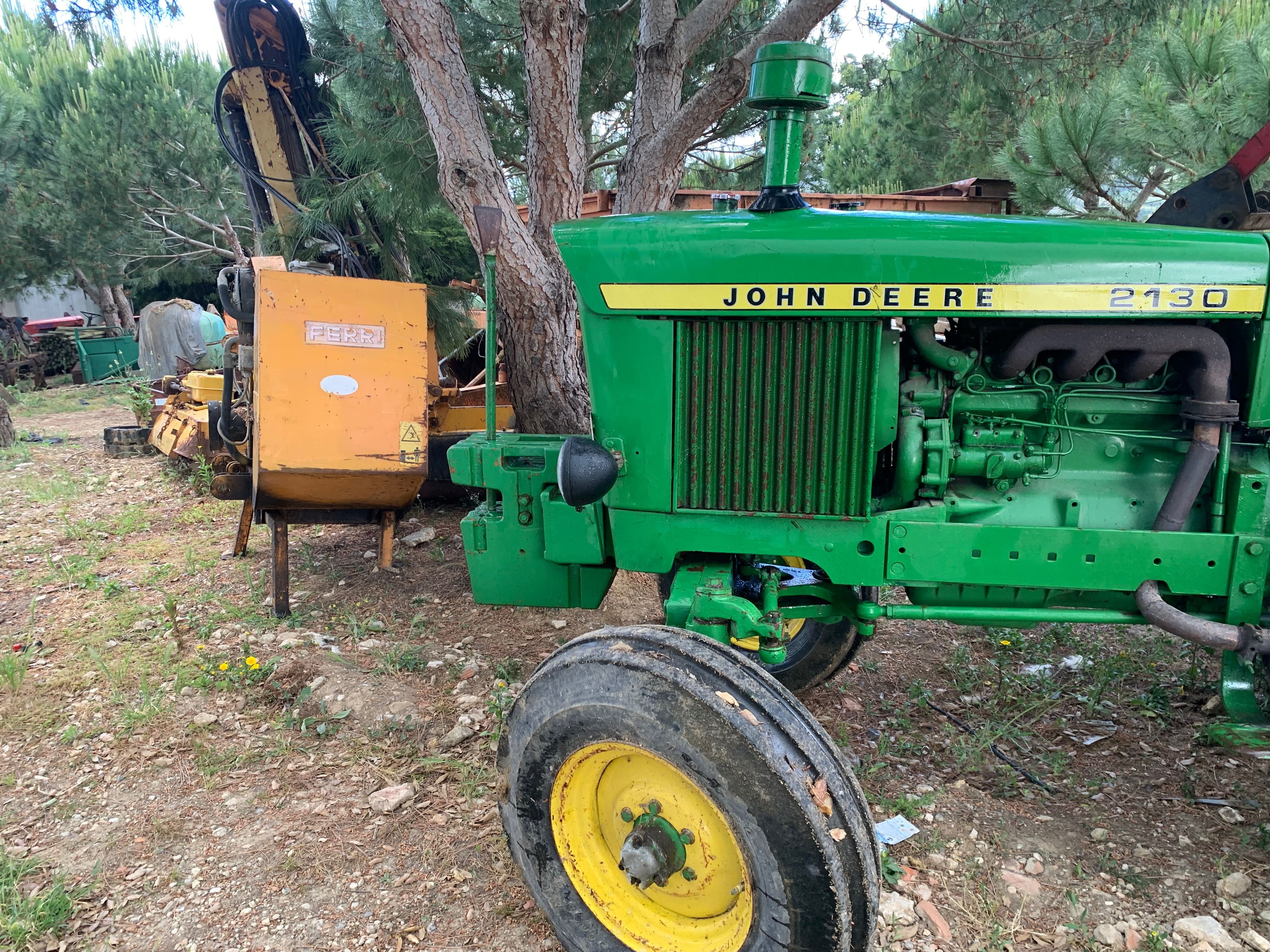 Tractot Joh deere  2130