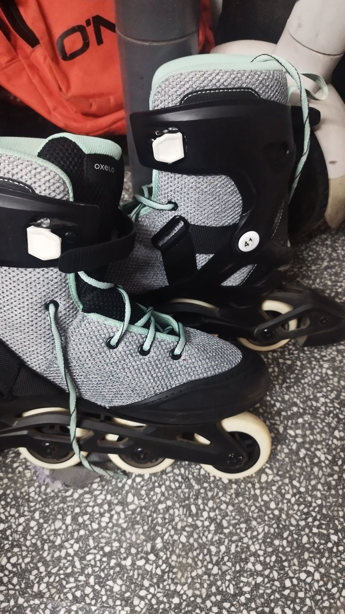 Patins Oxelo 41 rodas 76 ml