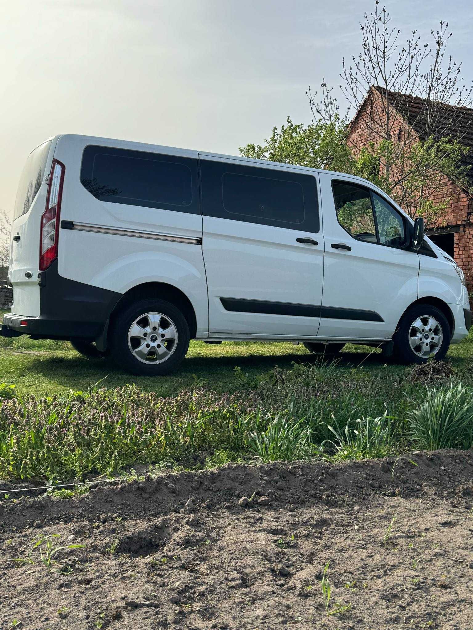 Ford Transit Custom  9 osobowy 2.0 TDCi  105 KM