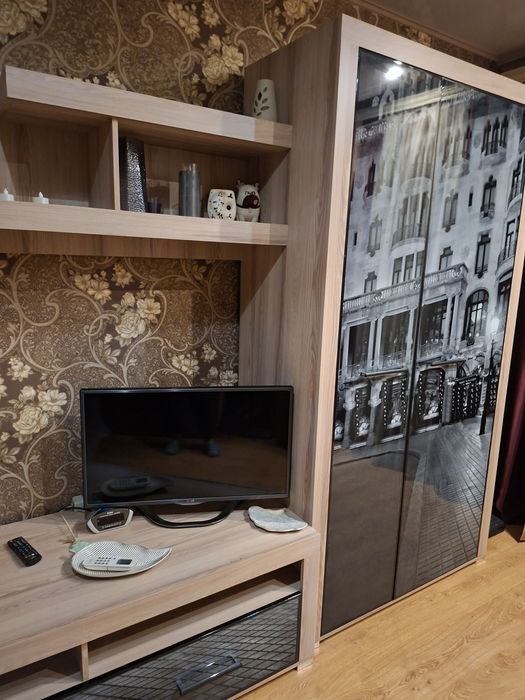 Подобова оренда квартири біля Тисячки  2 кімнати