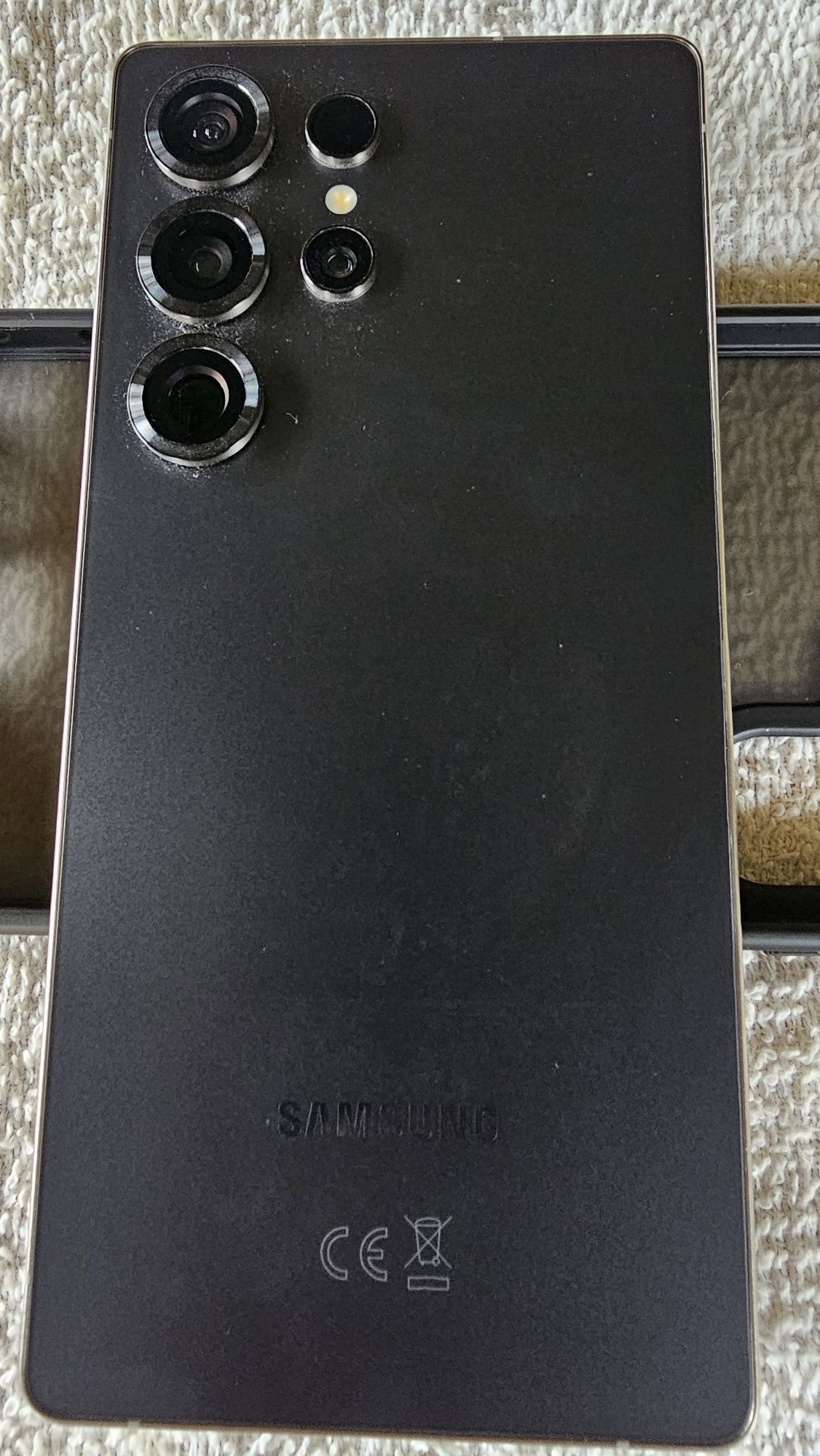 Обміняю samsung  s 25 ultra 512  на fold 6