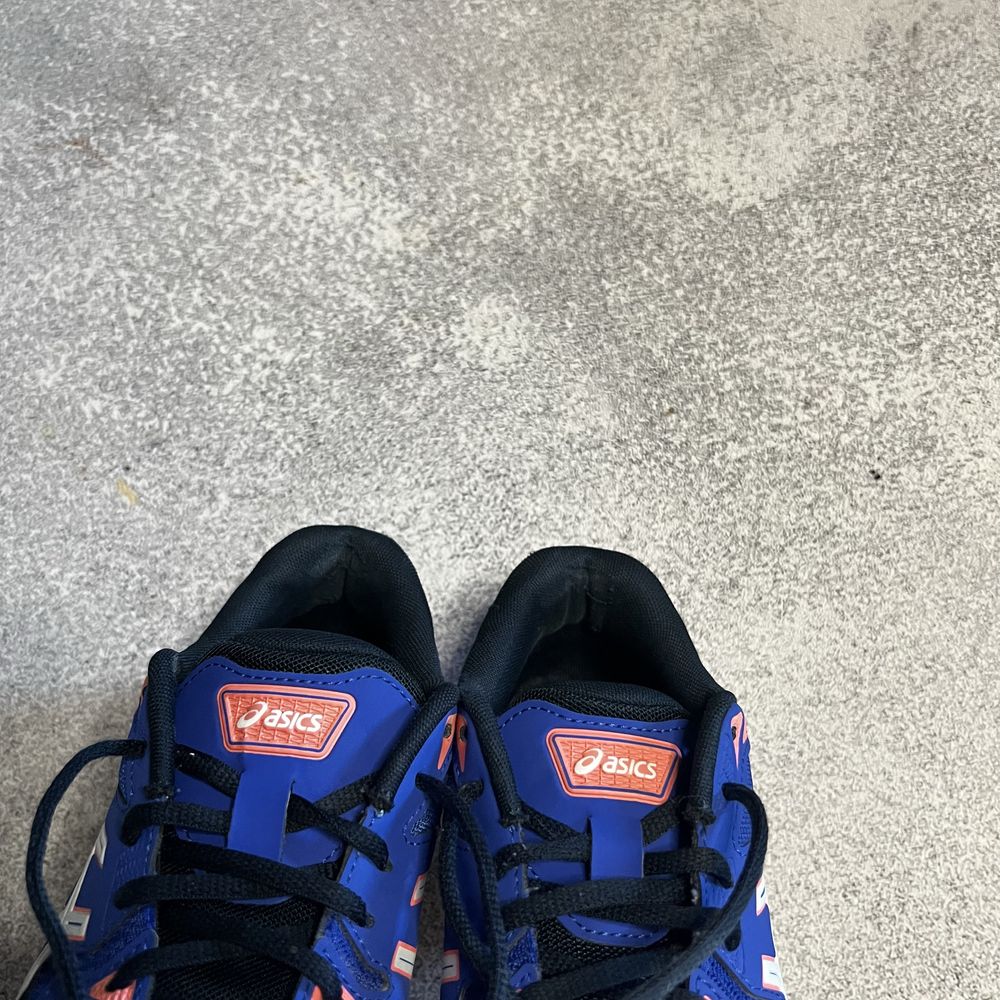 Asics Gel-Rocket 10 оригінальні жіночі волейбольні кросівки асікс