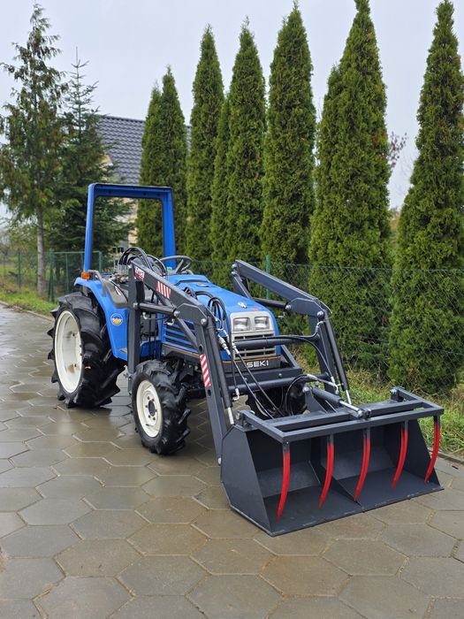 Mini traktorek ISEKI Sial 26ps krokodyl ladowacz tur(kubota mitsubishi