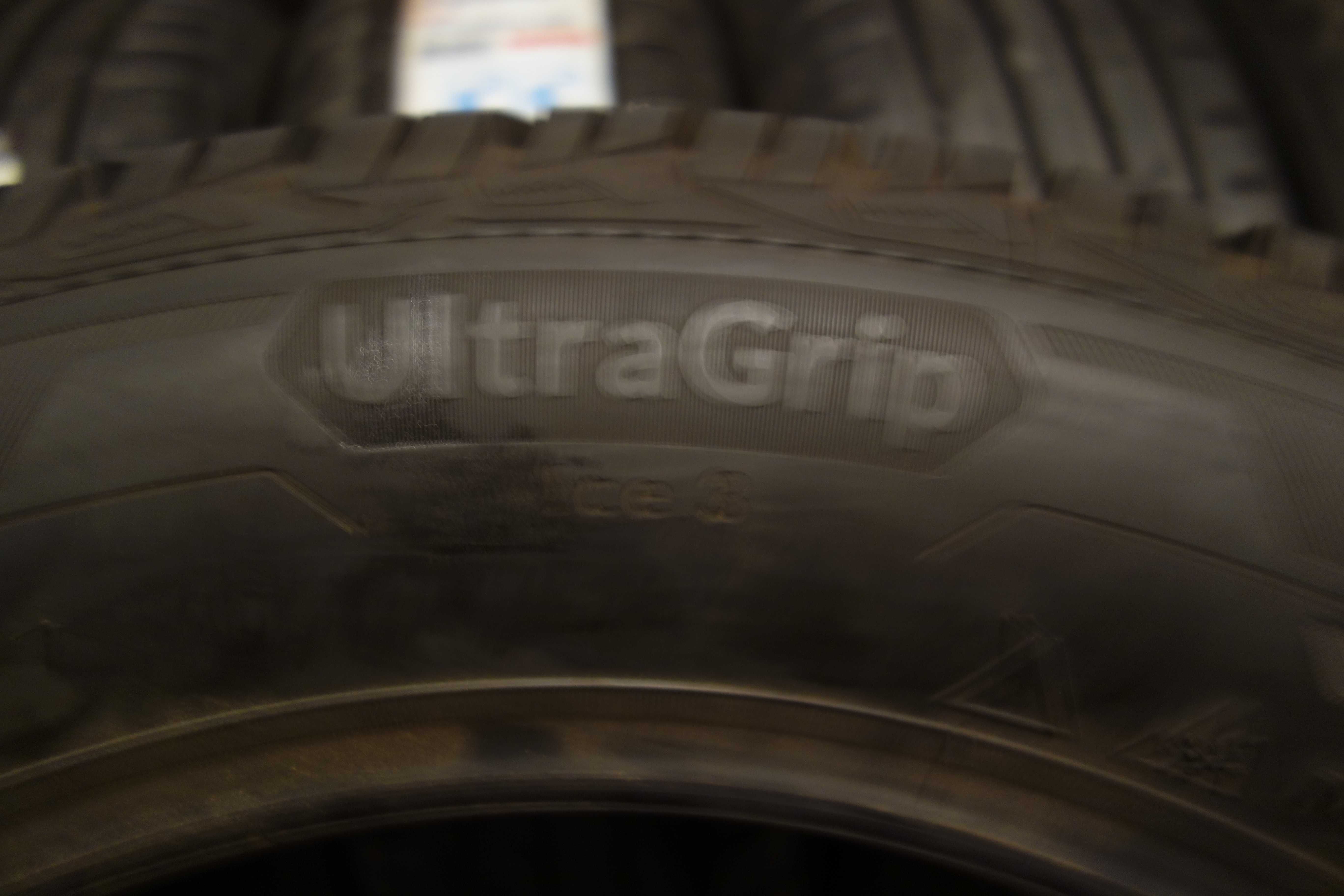 NOWE Opony zimowe 225/55/17 - GOODYEAR Ultra Grip Ice 3 XL