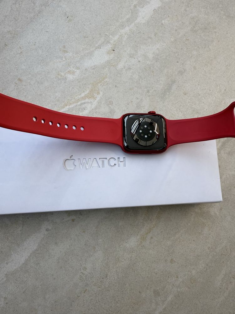 Apple Watch Series 8 45 Red