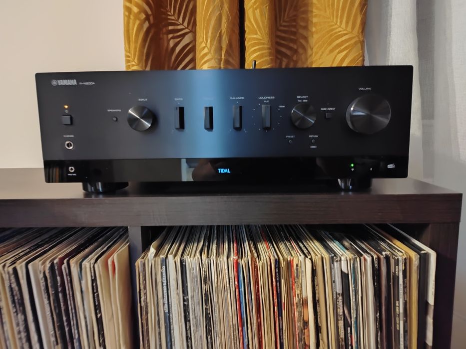 Yamaha RN 800a super stan