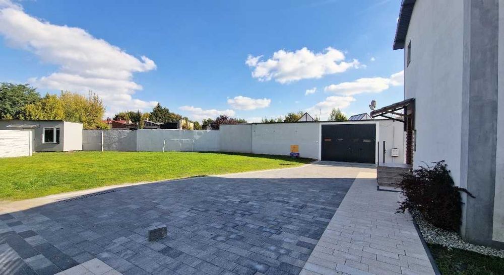 Górna - do wynajęcia magazyn / warsztat 265 m2 ul. Pabianicka