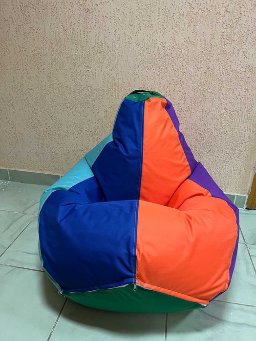 Крісла для дітей та дорослих, різні розміри. Безкаркасні вироби.