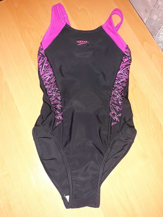 Speedo купальник для плаванья на 10 лет