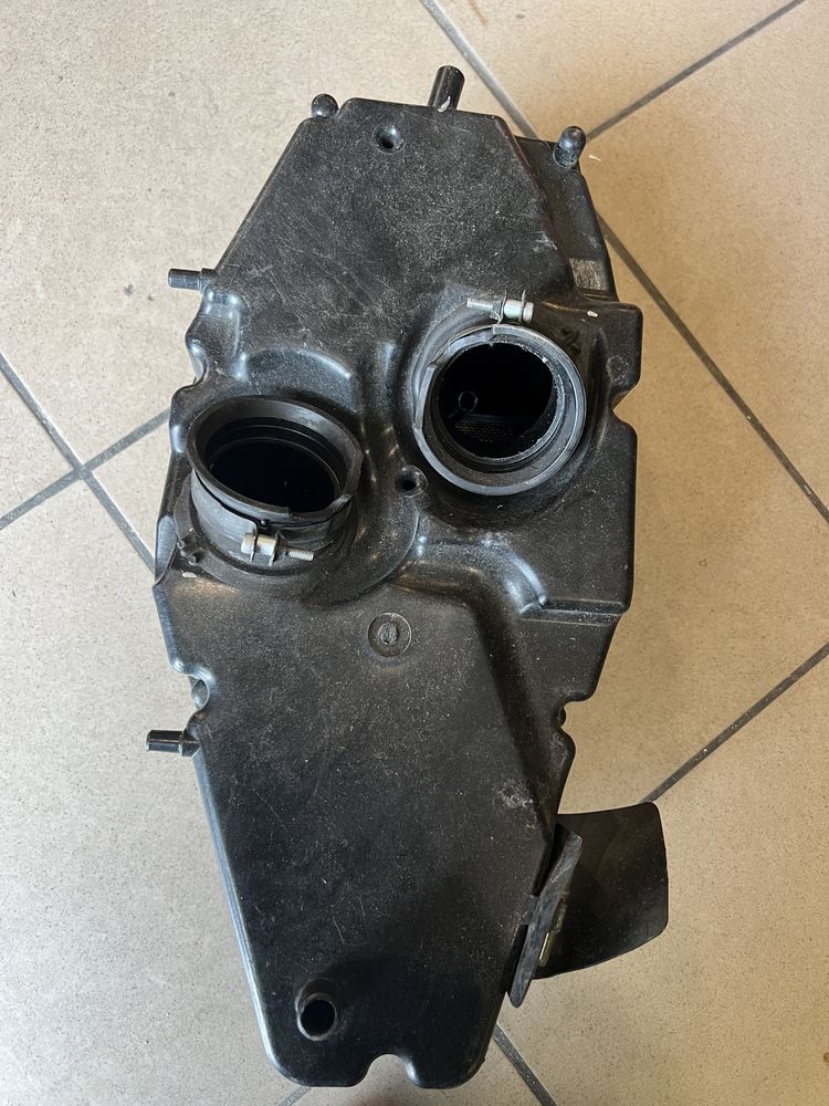 Filtr obudowa osłona Yamaha XV 1900