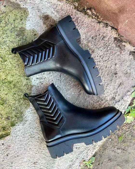 Комфортні шкіряні черевики «челсі» tamaris /німеччина/