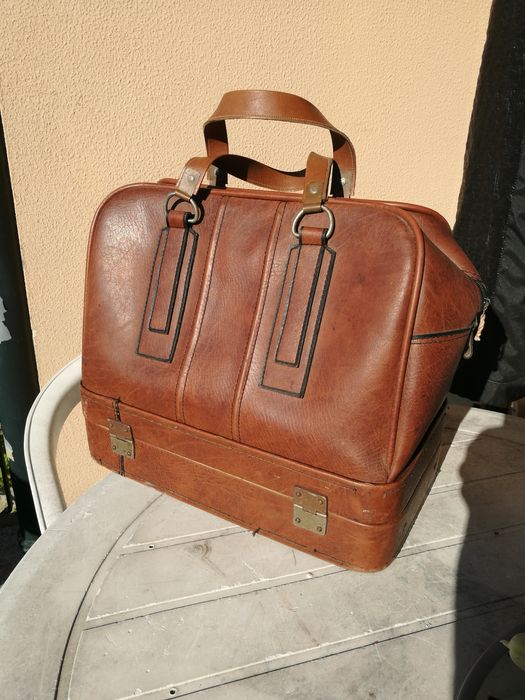 Malas troley de viagem vendo ou troco