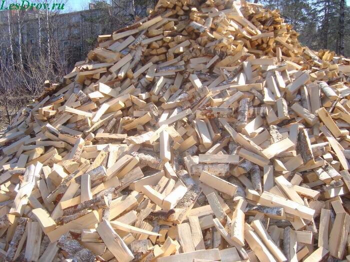 ДРОВА КОЛОТЫЕ.  (30-40см) Цена договорная