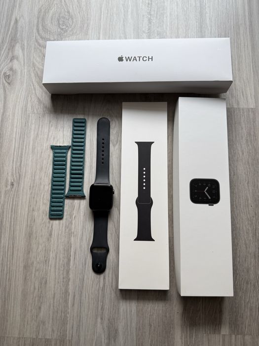 Apple Watch SE 44 mm