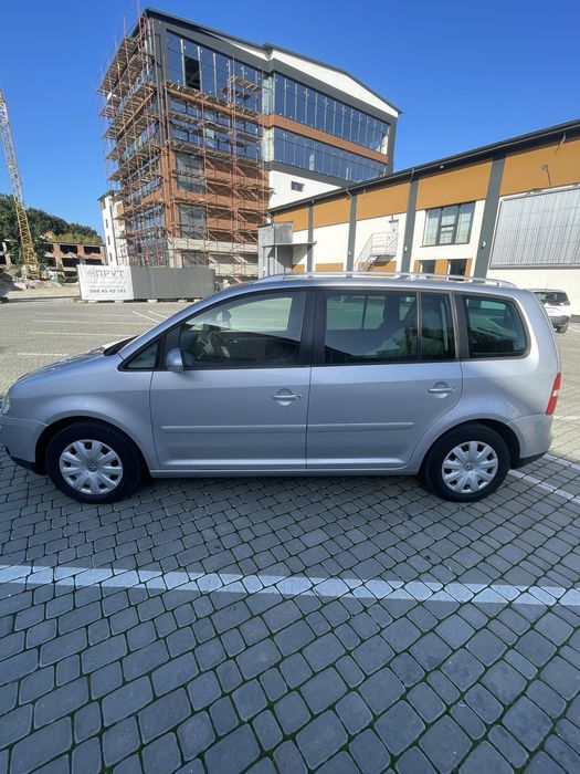 Volkwagen Touran 2.0 TDI АКП 2004р