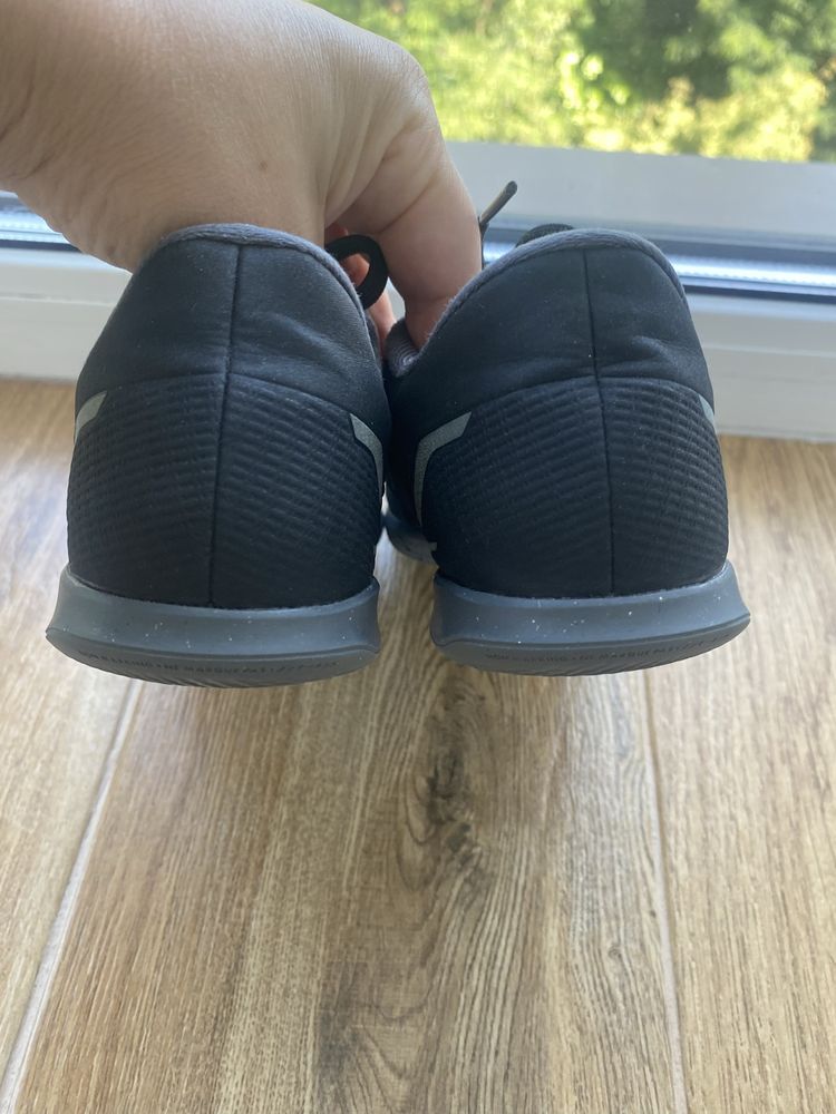 Футзалки Nike 32р 33 р