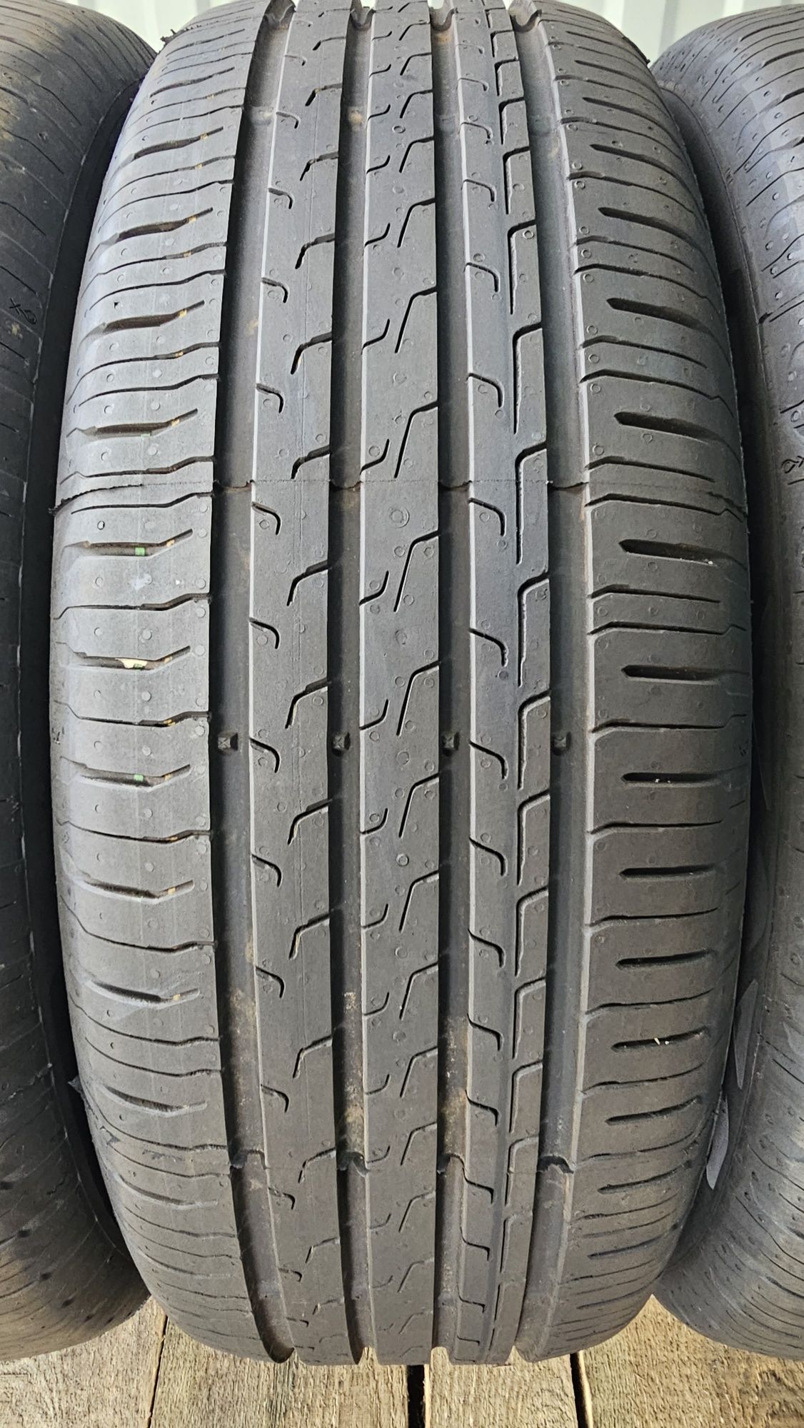 Continental EcoContact 6 215/60r17 96H