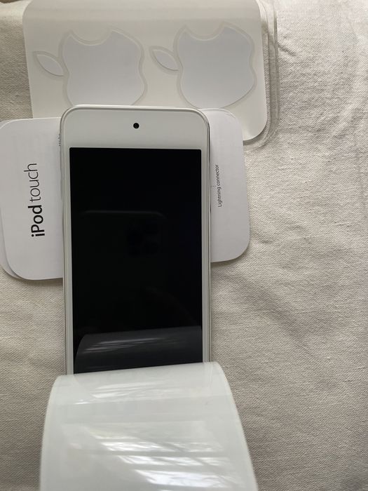 iPod touch 6 gen весь комплект любой цвет