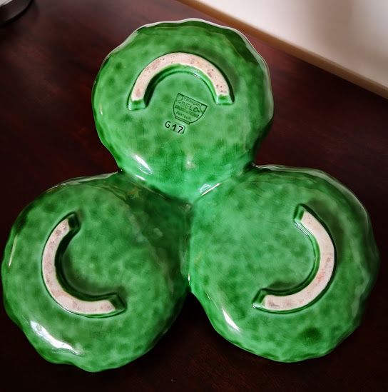 Taça de aperitivos de louça das Caldas da Rainha